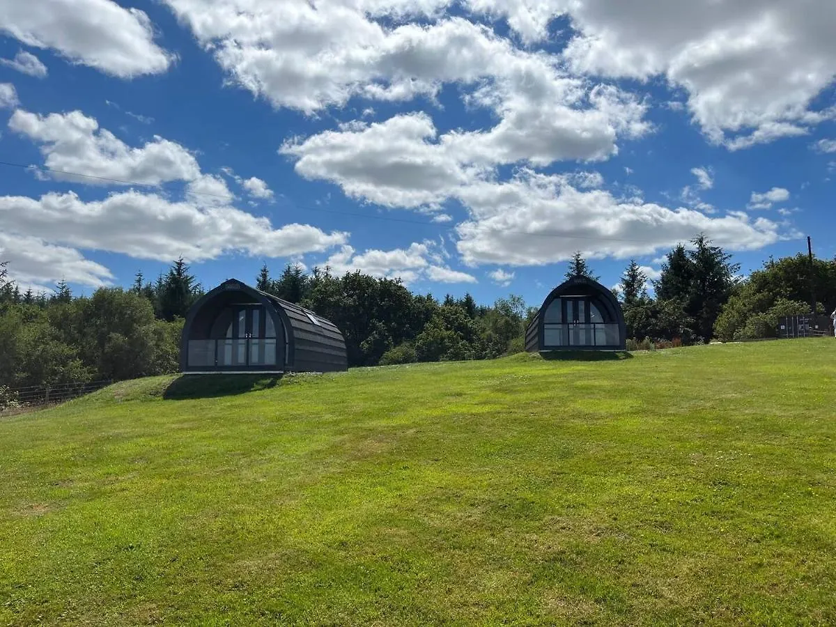 Semesterbostad Warren Farm Retreat - Pod 1, Pod 2, And The Lodge By Ssw Cardiff